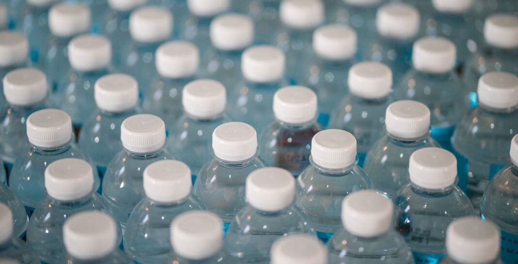 plastikowe butelki nie są zero waste