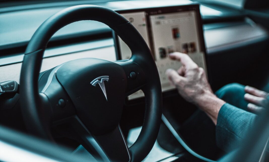 Tesla - auto elektryczne